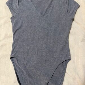 Old Navy Gray V-Neck Bodysuit
